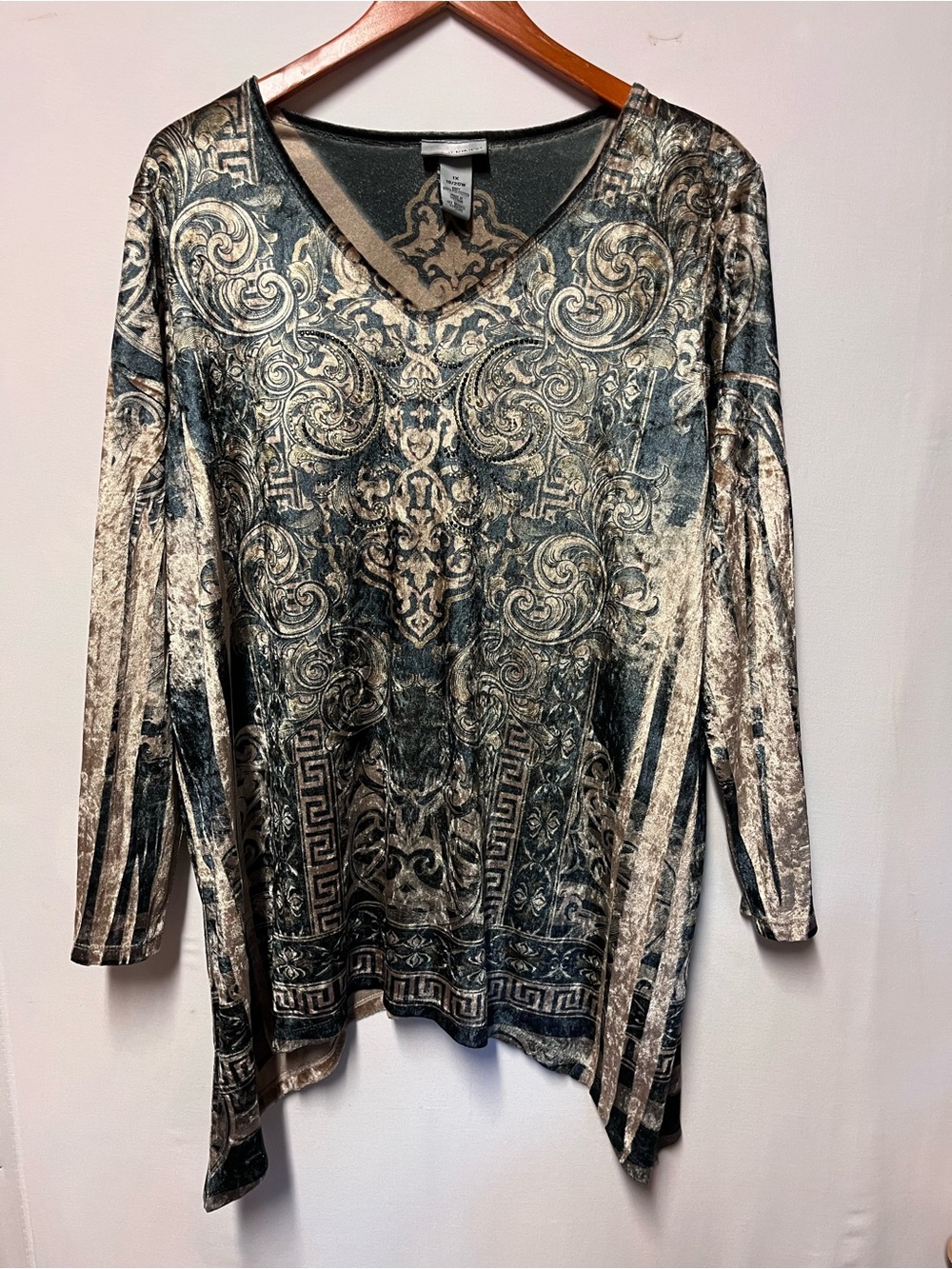 Catherines 1X Y2K Velvet Baroque Tunic Top Rhinestone Whimsigoth Dark Boho 18 20 - Picture 2 of 11